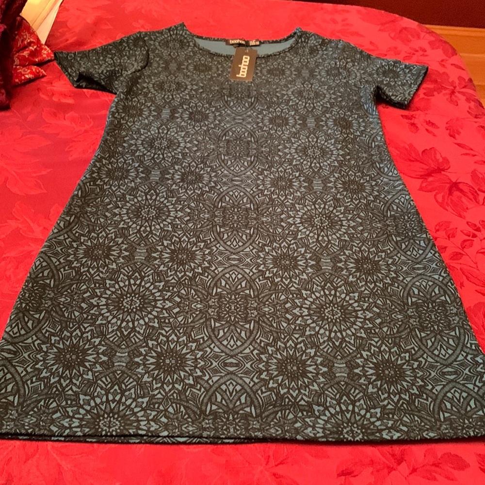 Green shirt sleeve dress